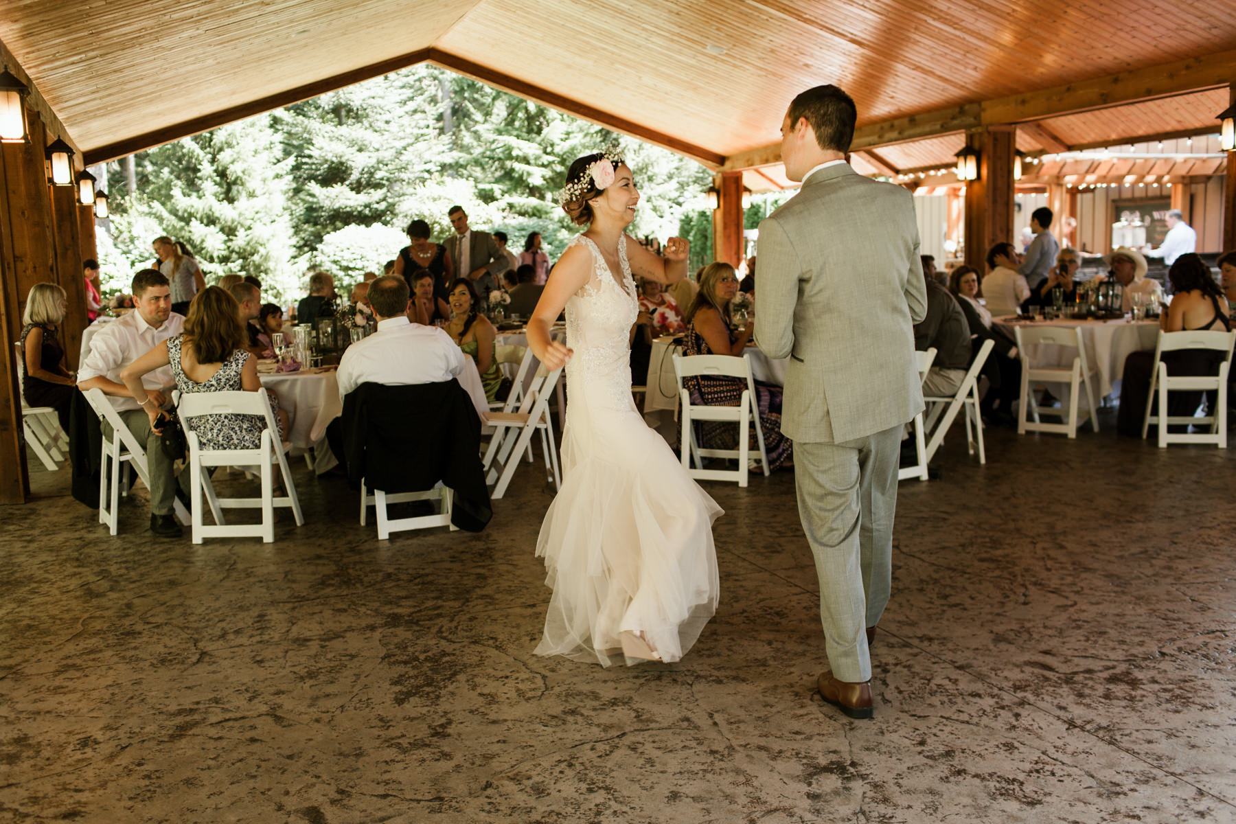 pnw seattle wedding photographer evergreen gardens ferndale