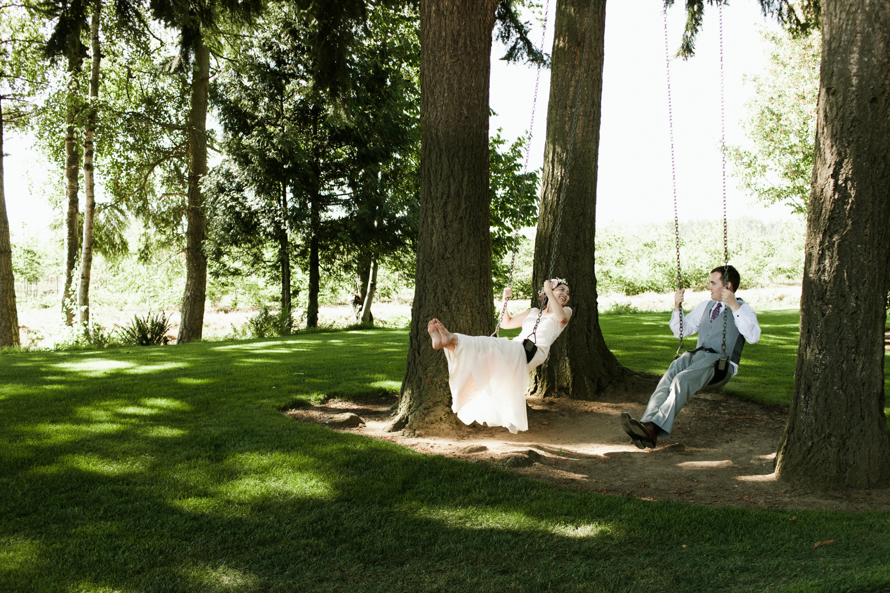 pnw seattle wedding photographer evergreen gardens ferndale