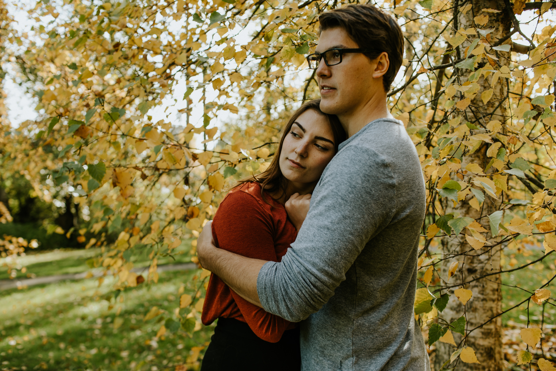 seattle wedding photographer fall washington park arboretum engagement