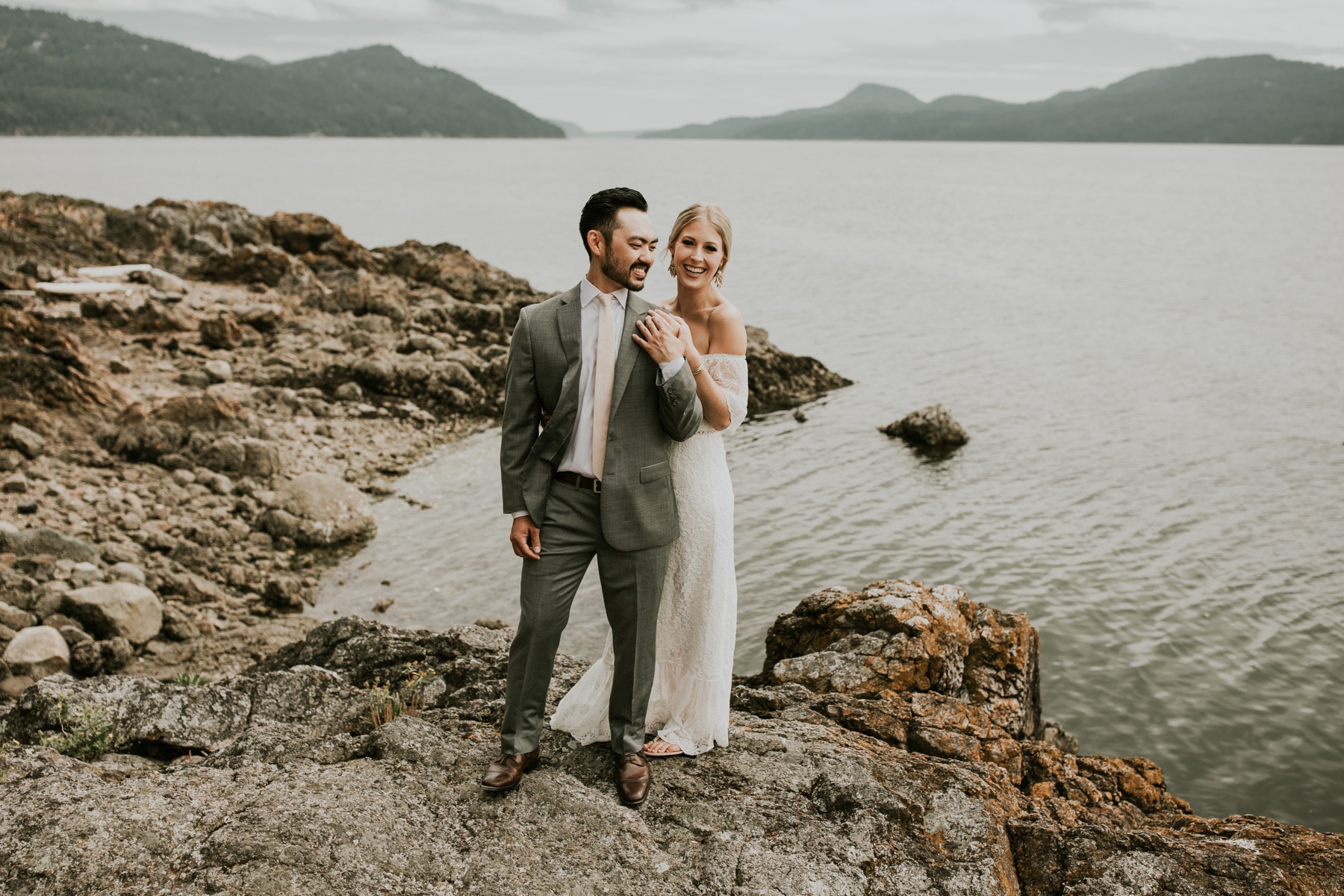 seattle wedding photographer orcas island