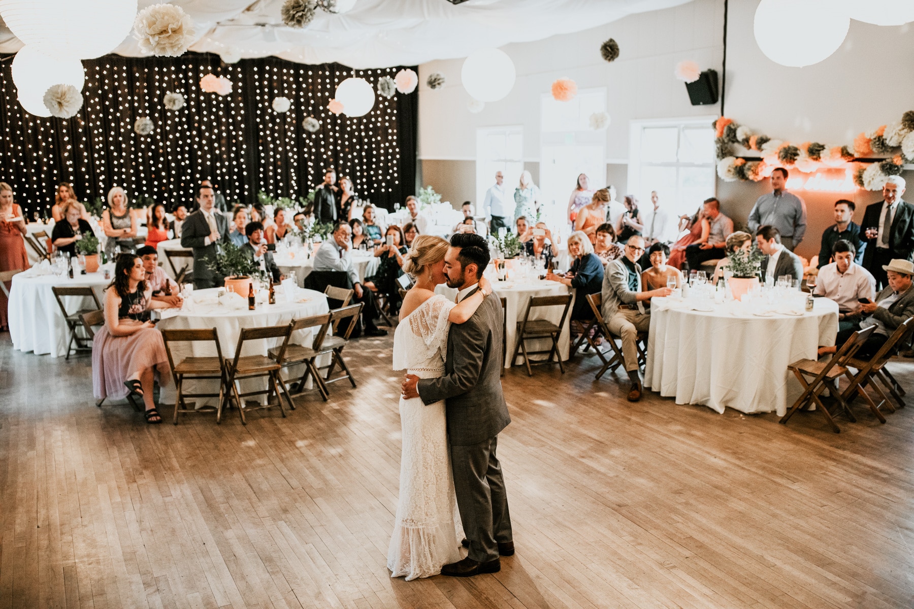 orcas island wedding photographer first dance