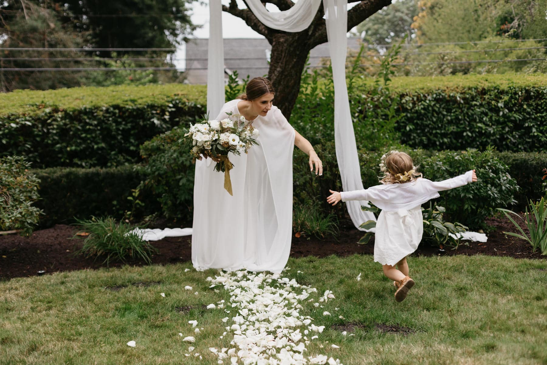 small backyard wedding seattle