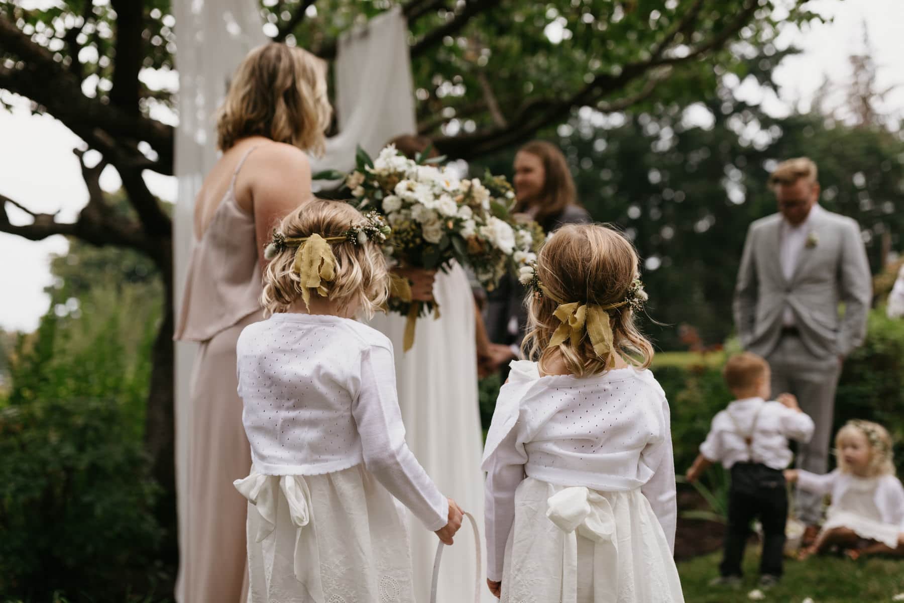 small backyard wedding seattle