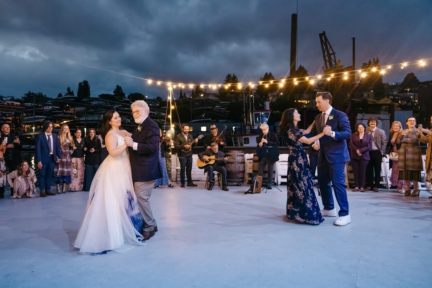 mv skansonia wedding in may seattle