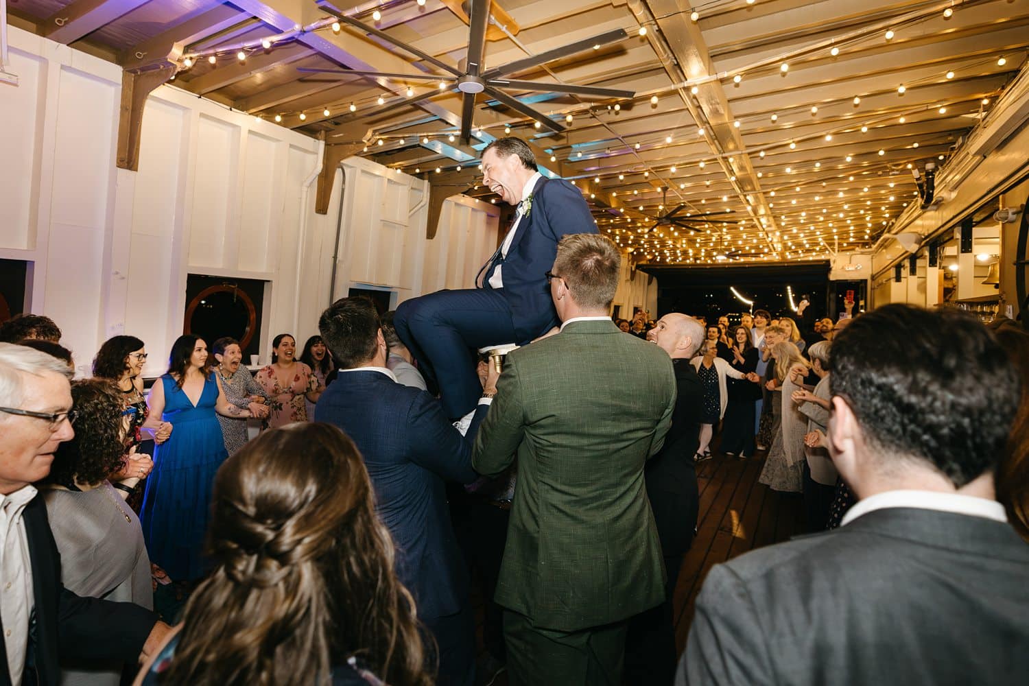 mv skansonia wedding in may seattle